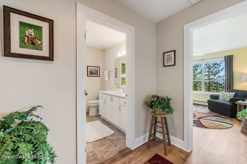 90 Riverview Circle Sandpoint ID 83864