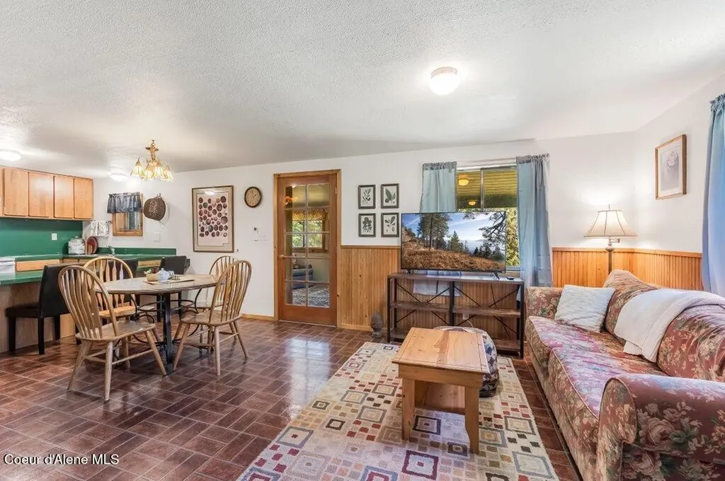 20441 S Robinson Creek Road Cataldo ID 83810