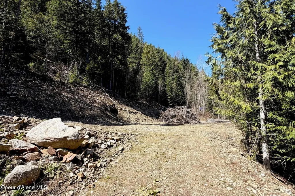 Nna Lower Pack River Road Sandpoint ID 83864