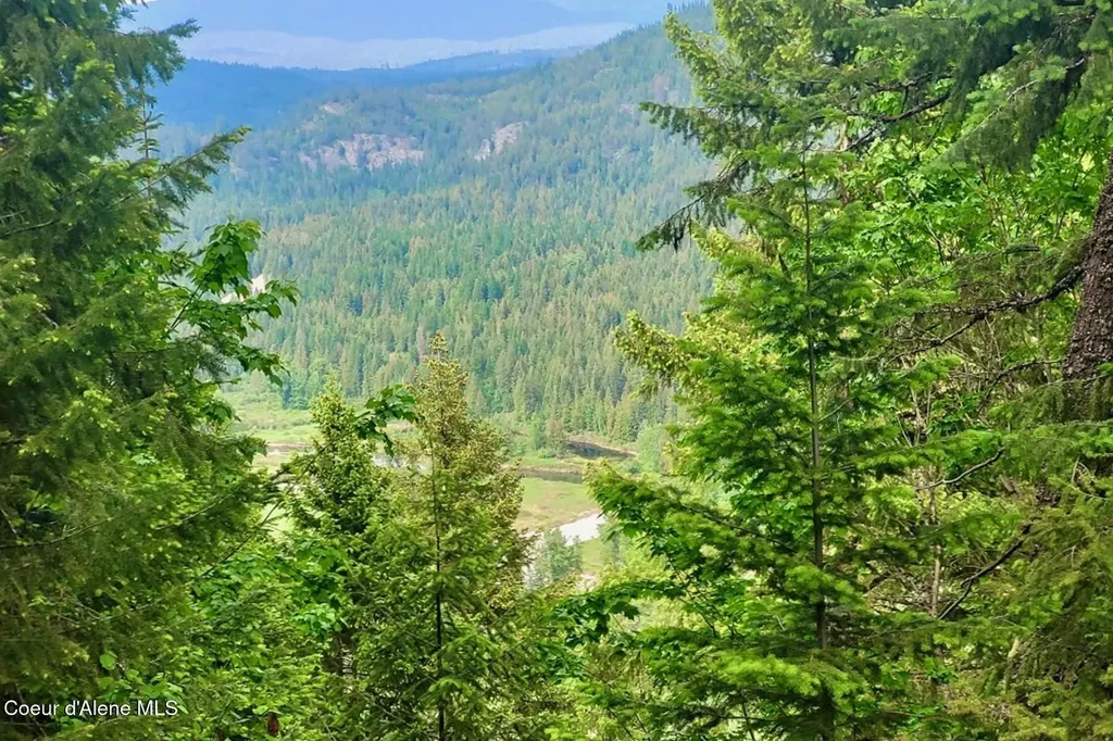 Nna Lower Pack River Road Sandpoint ID 83864