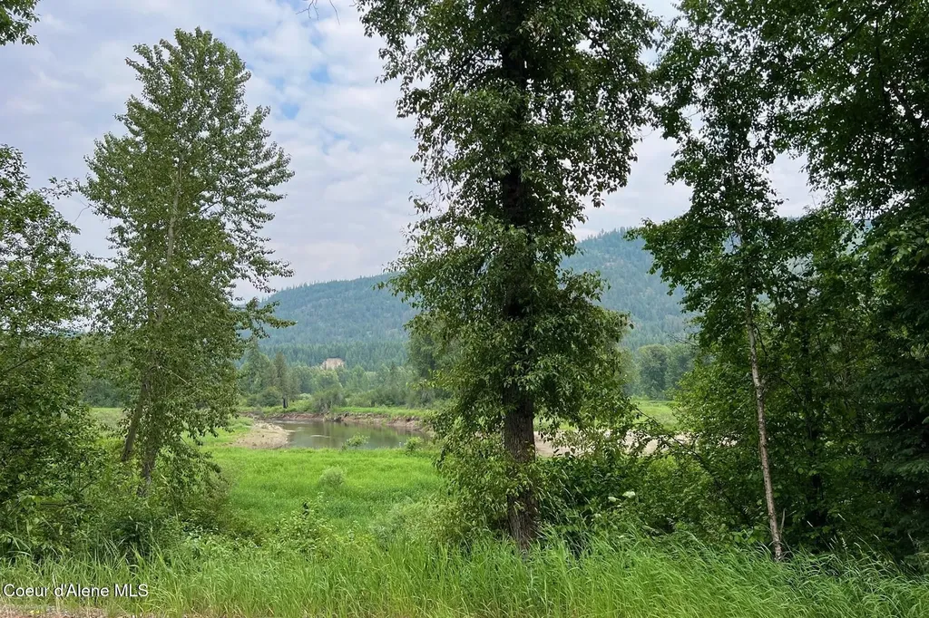 Nna Lower Pack River Road Sandpoint ID 83864
