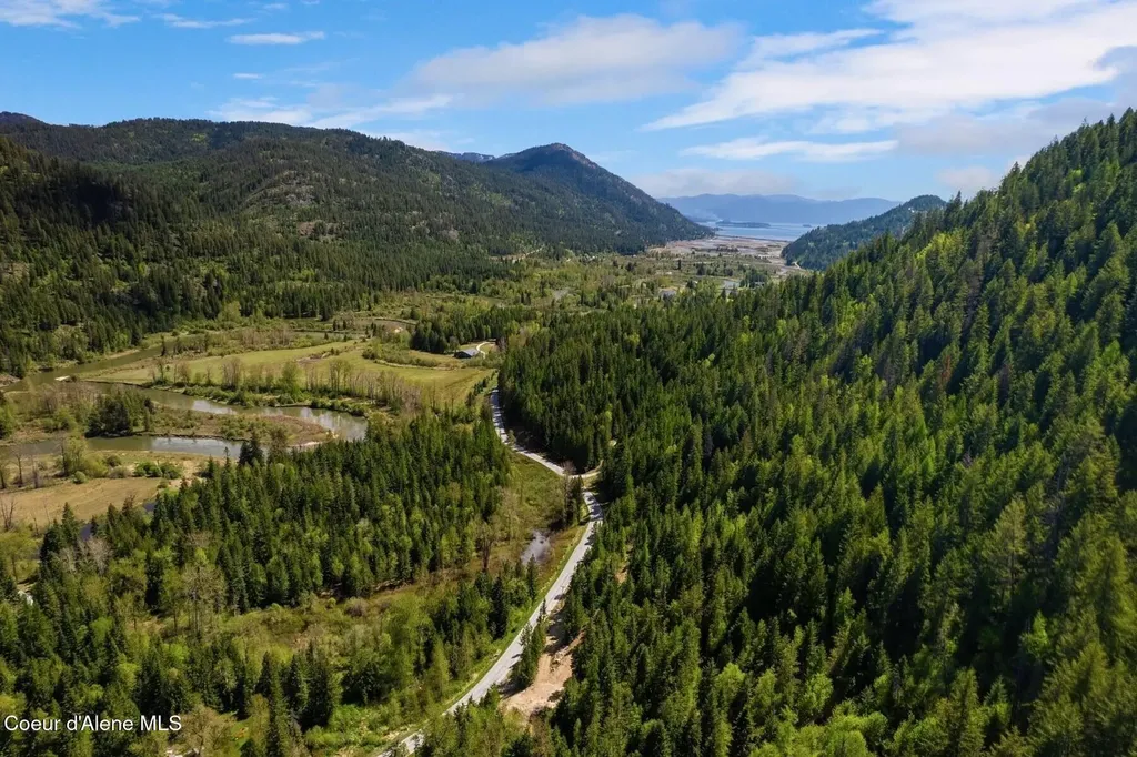 Nna Lower Pack River Road Sandpoint ID 83864