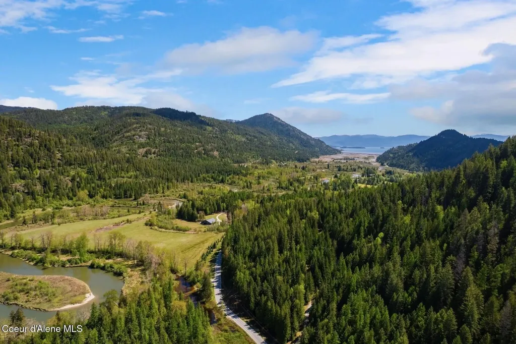 Nna Lower Pack River Road Sandpoint ID 83864