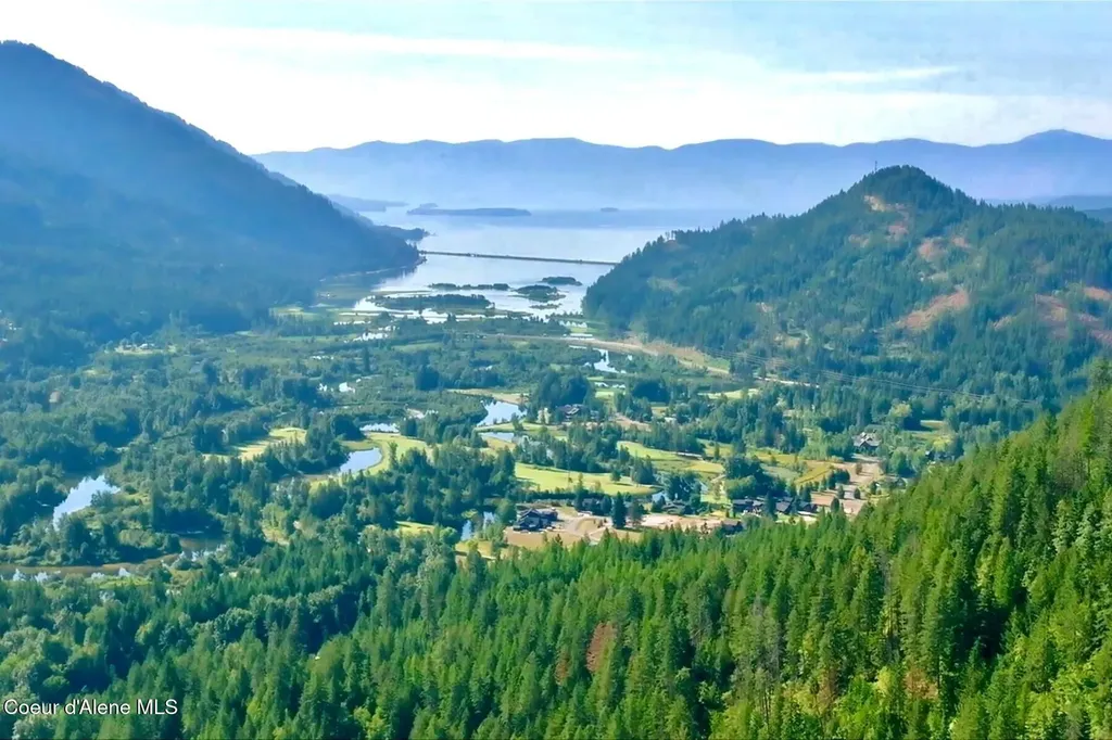 Nna Lower Pack River Road Sandpoint ID 83864
