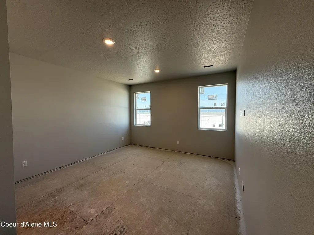 5303 E Aquila Avenue Post Falls ID 83854