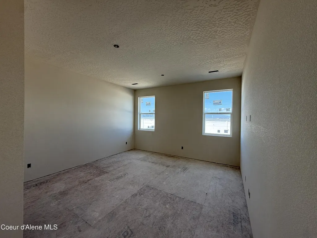 5303 E Aquila Avenue Post Falls ID 83854