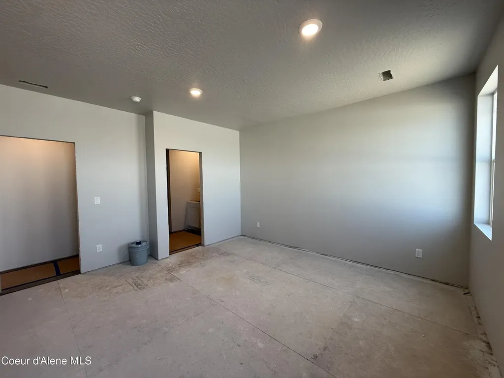 5303 E Aquila Avenue Post Falls ID 83854