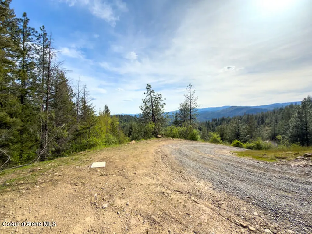 Nna Dunromin Road Priest River ID 83856