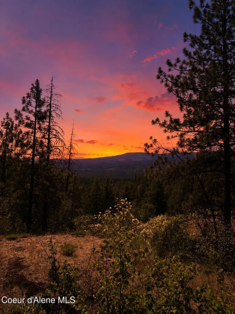 Nna Dunromin Road Priest River ID 83856