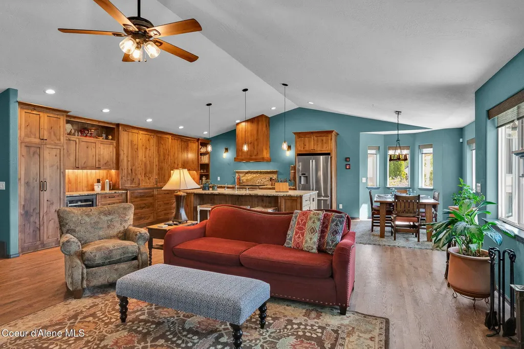 602 E Kokanee Drive Post Falls ID 83854