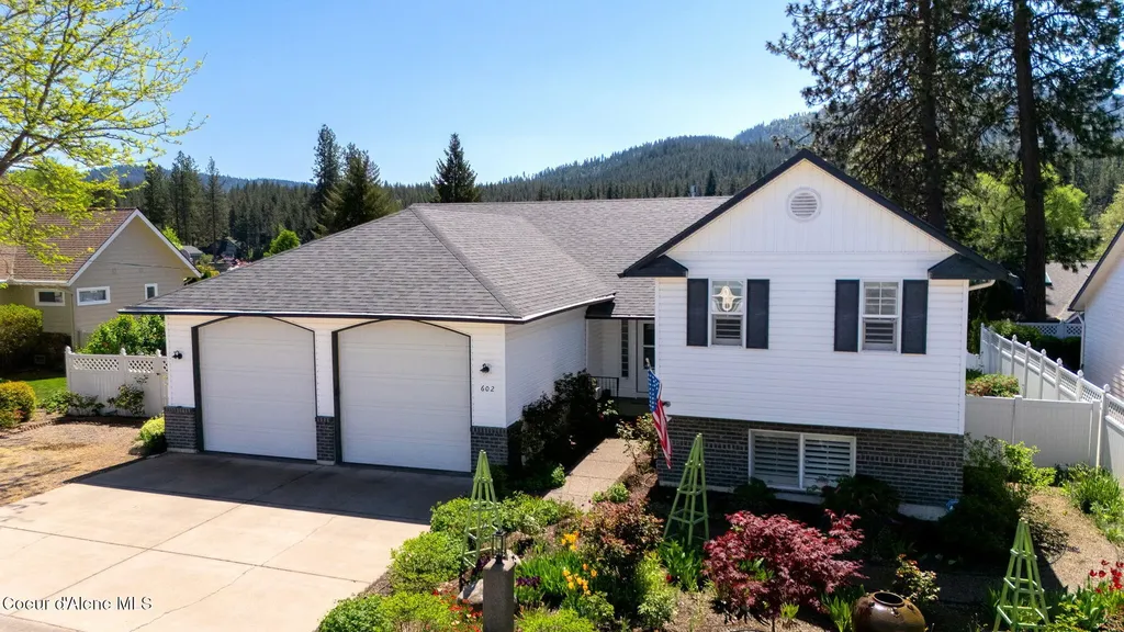 602 E Kokanee Drive Post Falls ID 83854