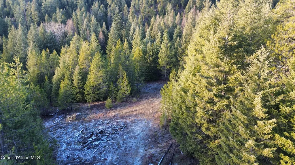 L7 B1 Kelso Woods Drive Athol ID 83801