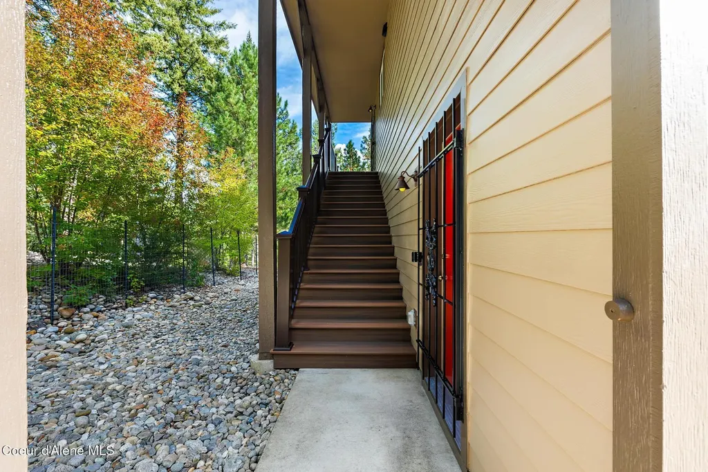 133 Gold Hill Circle Sagle ID 83860