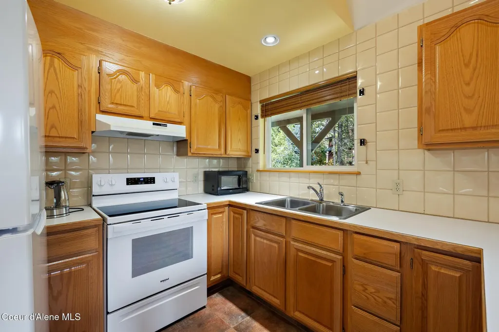 133 Gold Hill Circle Sagle ID 83860
