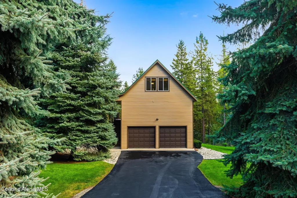 133 Gold Hill Circle Sagle ID 83860