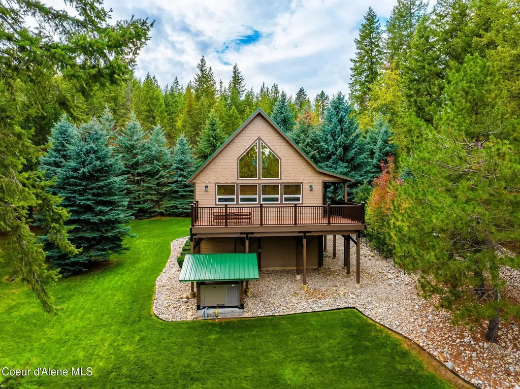 133 Gold Hill Circle Sagle ID 83860