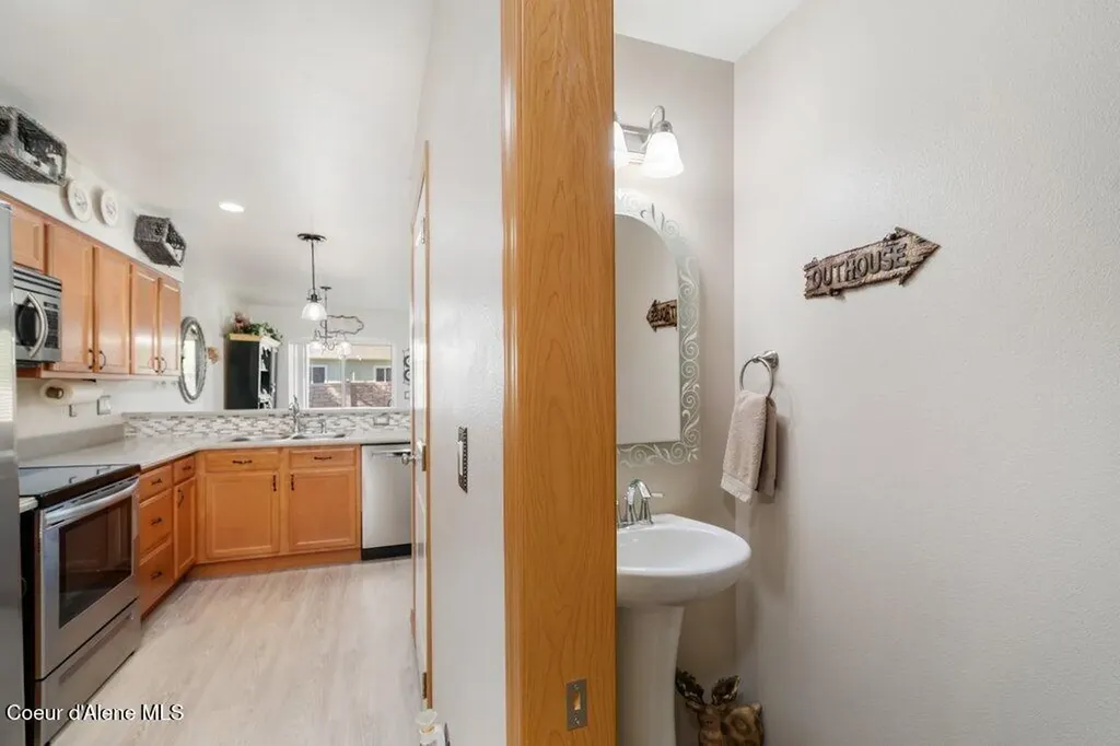 3379 E Brownstone Court Post Falls ID 83854