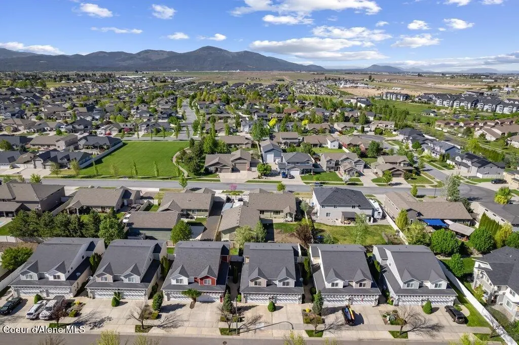 3379 E Brownstone Court Post Falls ID 83854