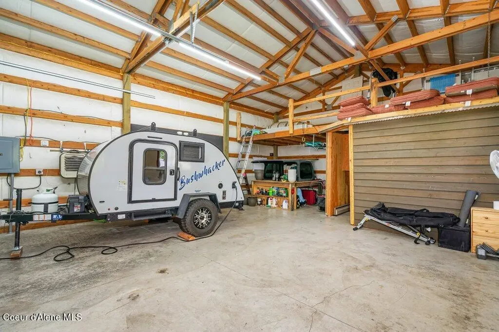 8299 N Raspberry Lane Hayden ID 83835