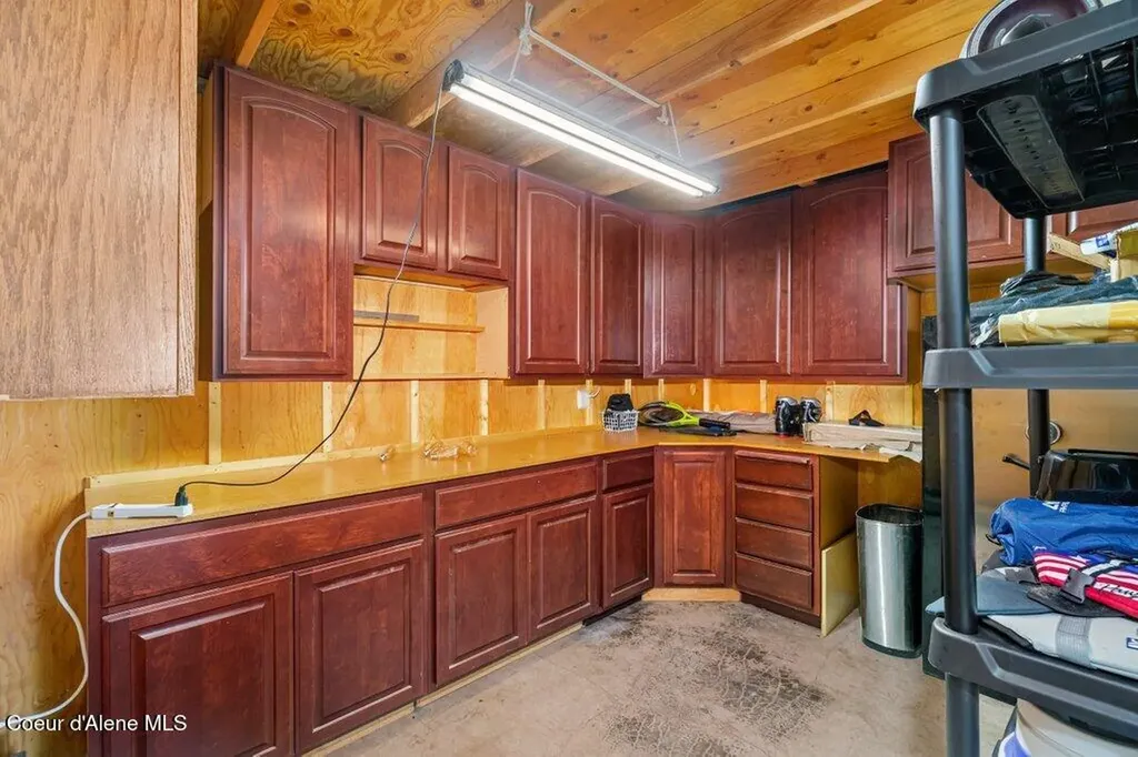 8299 N Raspberry Lane Hayden ID 83835