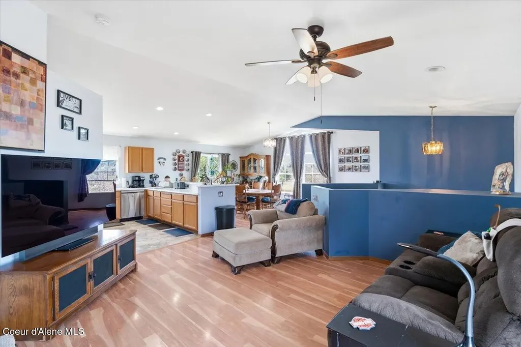 2037 E Yellow Pine Avenue Athol ID 83801