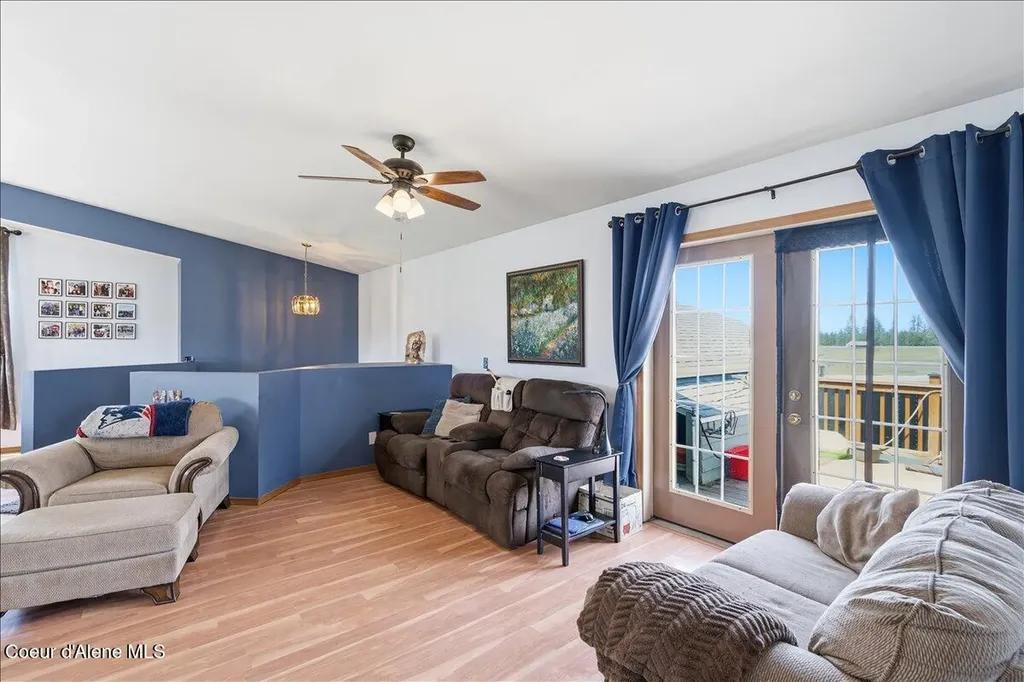 2037 E Yellow Pine Avenue Athol ID 83801