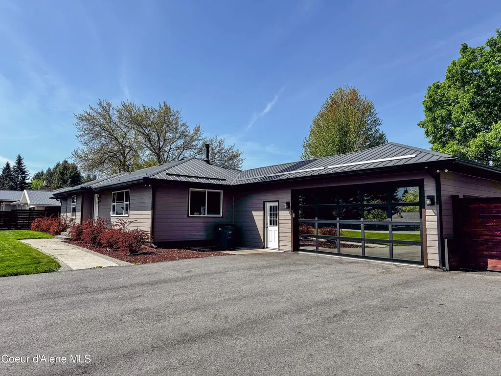 9347 N Baack Road Hayden ID 83835