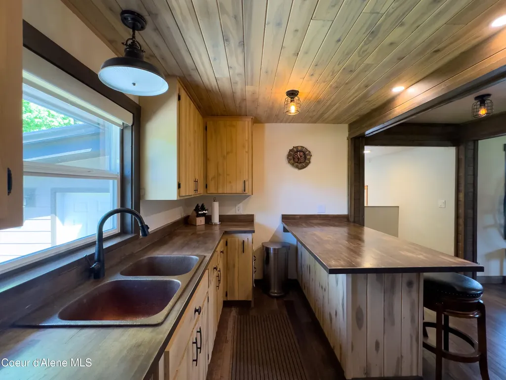 9347 N Baack Road Hayden ID 83835