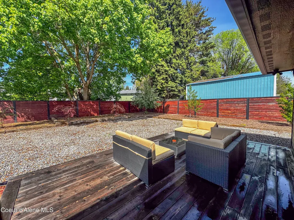 9347 N Baack Road Hayden ID 83835