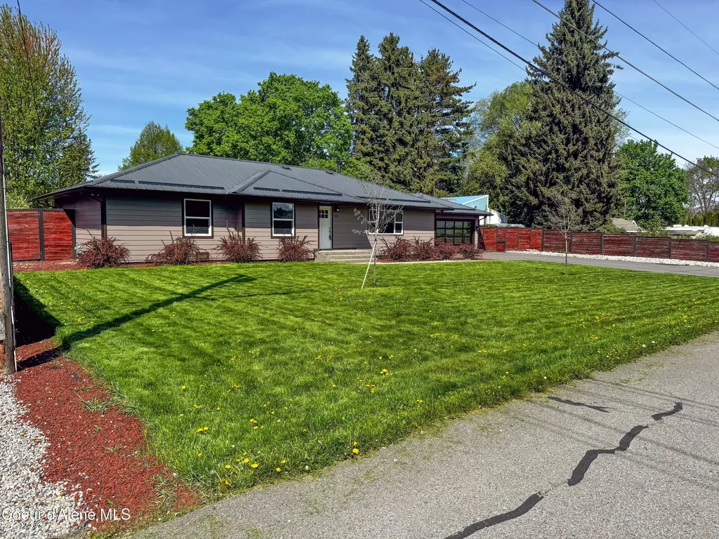 9347 N Baack Road Hayden ID 83835