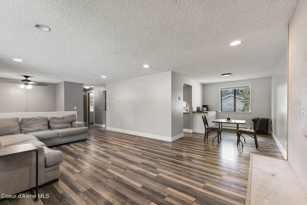 109 E Alvis Road Hayden ID 83835