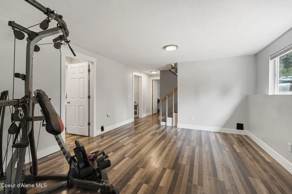 109 E Alvis Road Hayden ID 83835