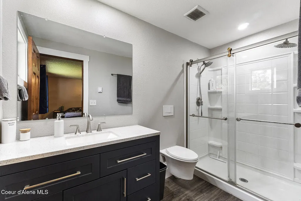 109 E Alvis Road Hayden ID 83835