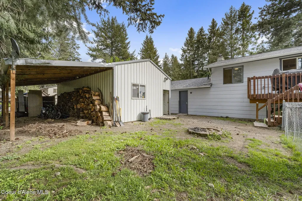 109 E Alvis Road Hayden ID 83835
