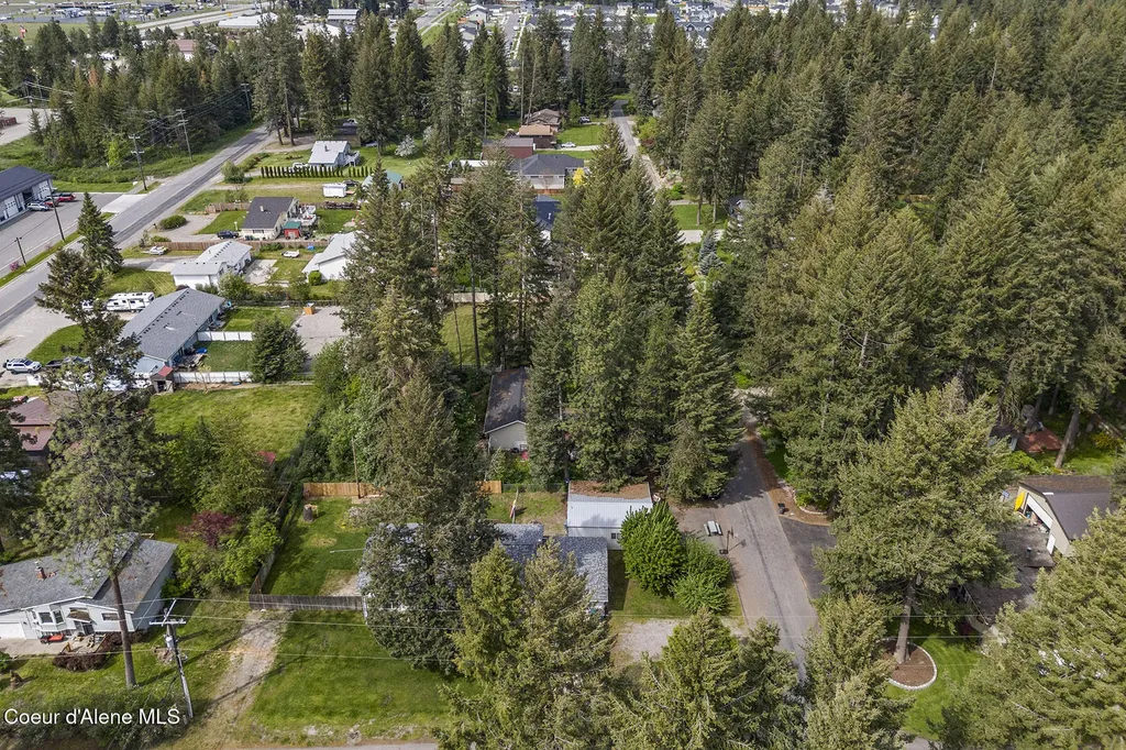 109 E Alvis Road Hayden ID 83835