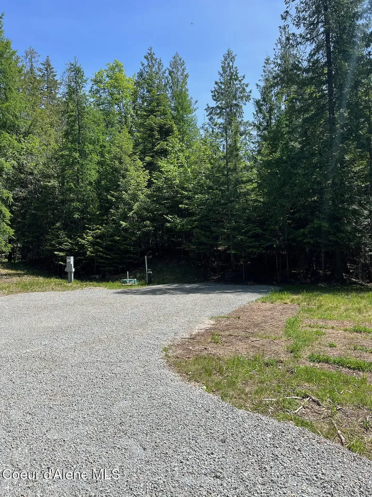 191 Sunset View Lane Hope ID 83836