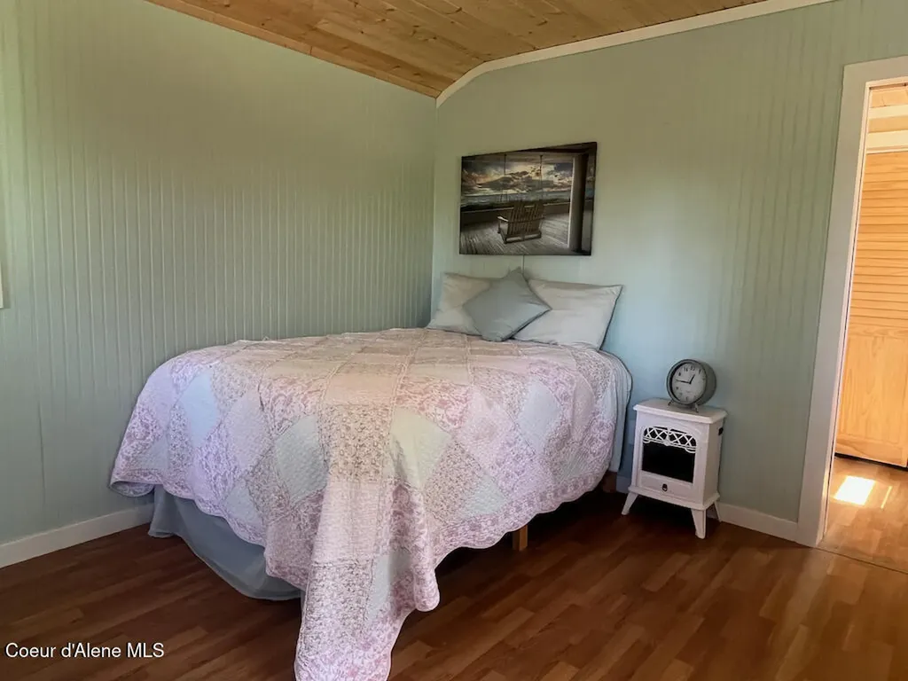 191 Sunset View Lane Hope ID 83836