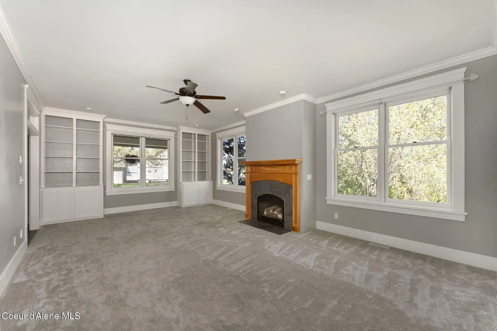 1673 Christopher Lane Moscow ID 83843