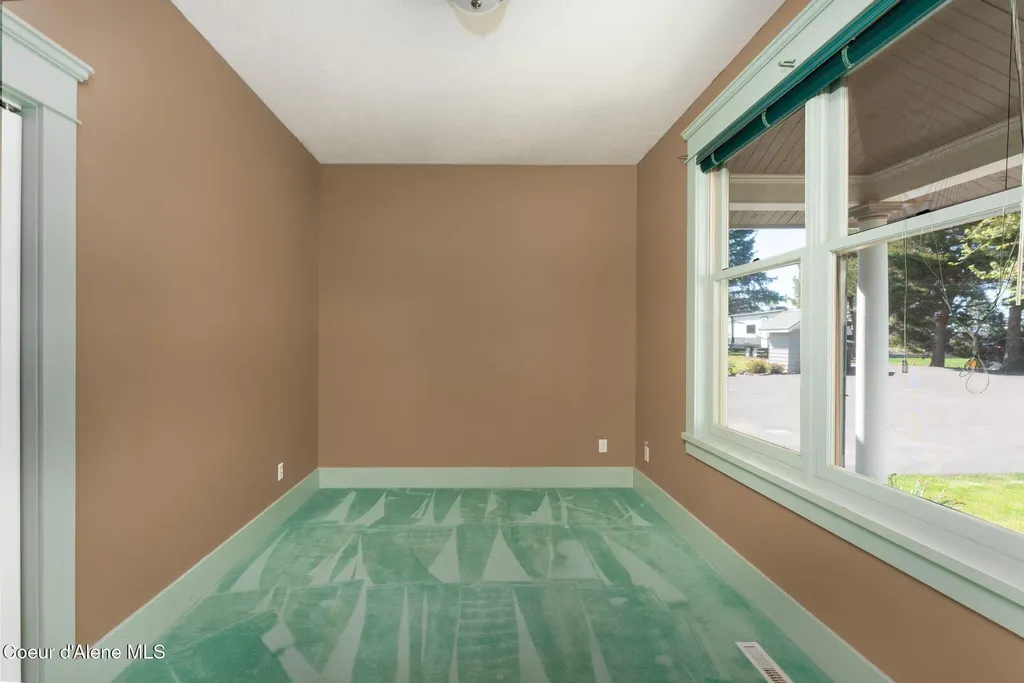 1673 Christopher Lane Moscow ID 83843
