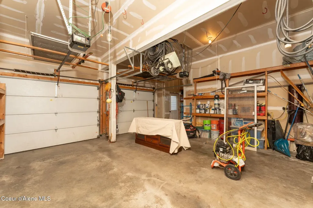 1673 Christopher Lane Moscow ID 83843