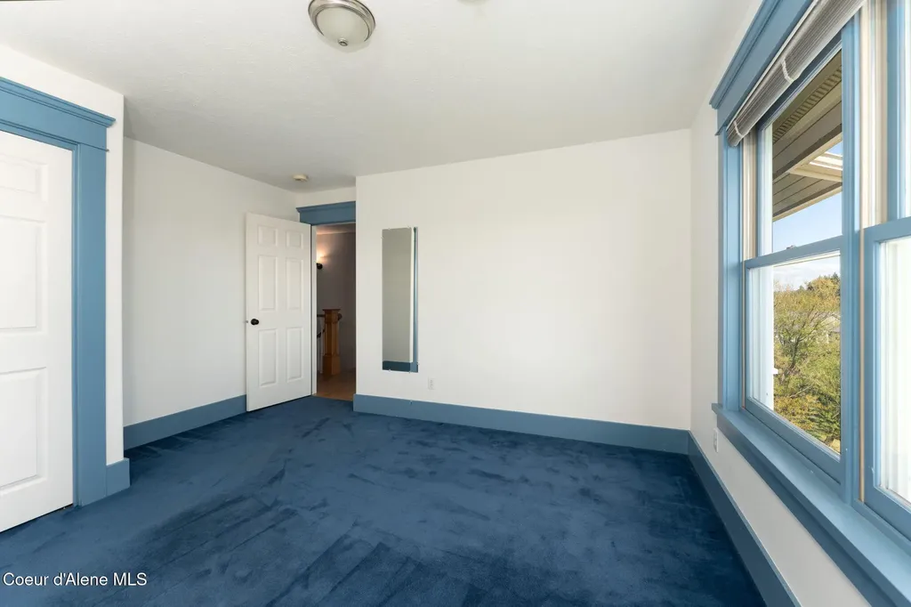 1673 Christopher Lane Moscow ID 83843