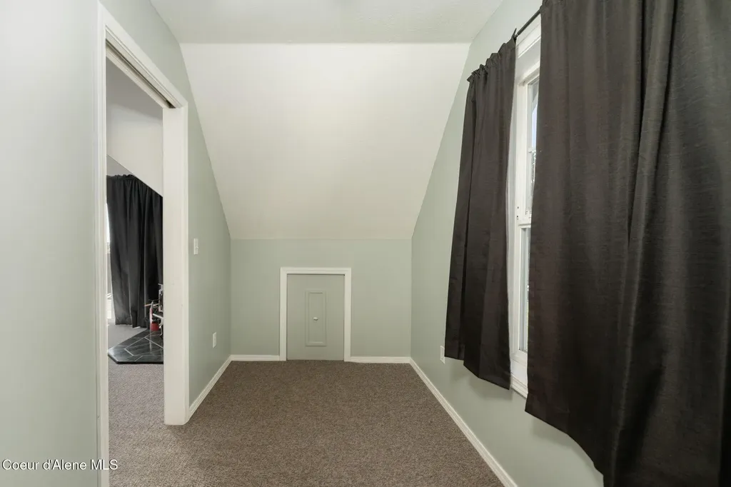 1673 Christopher Lane Moscow ID 83843