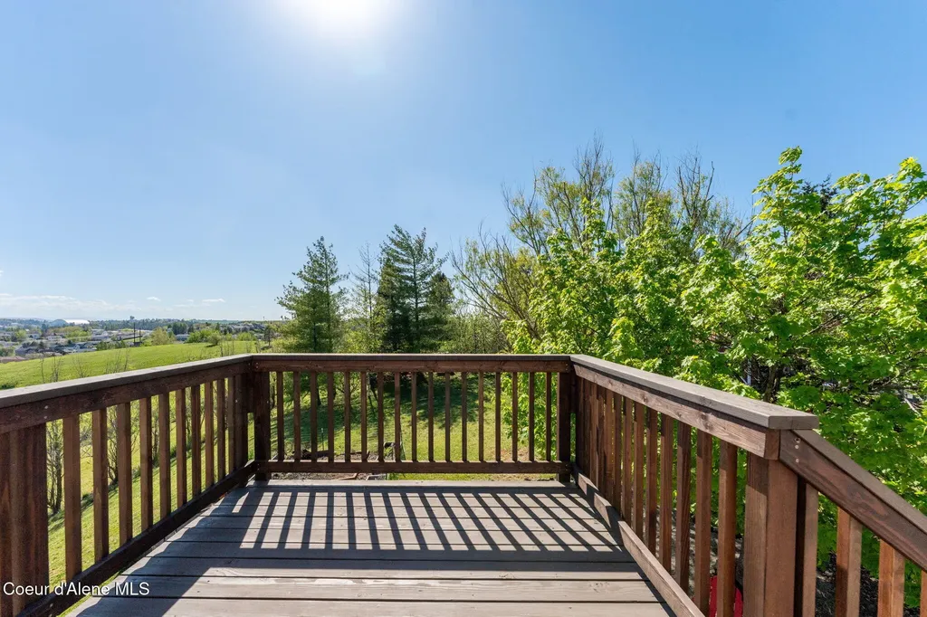 1673 Christopher Lane Moscow ID 83843