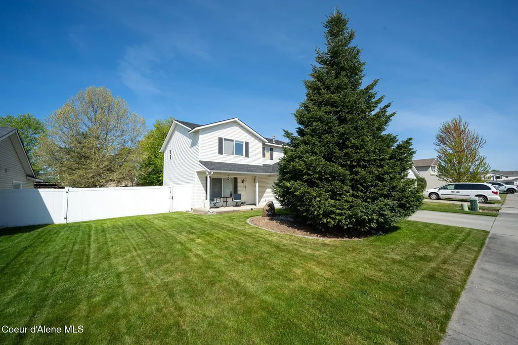 1359 N Marcasite Court Post Falls ID 83854