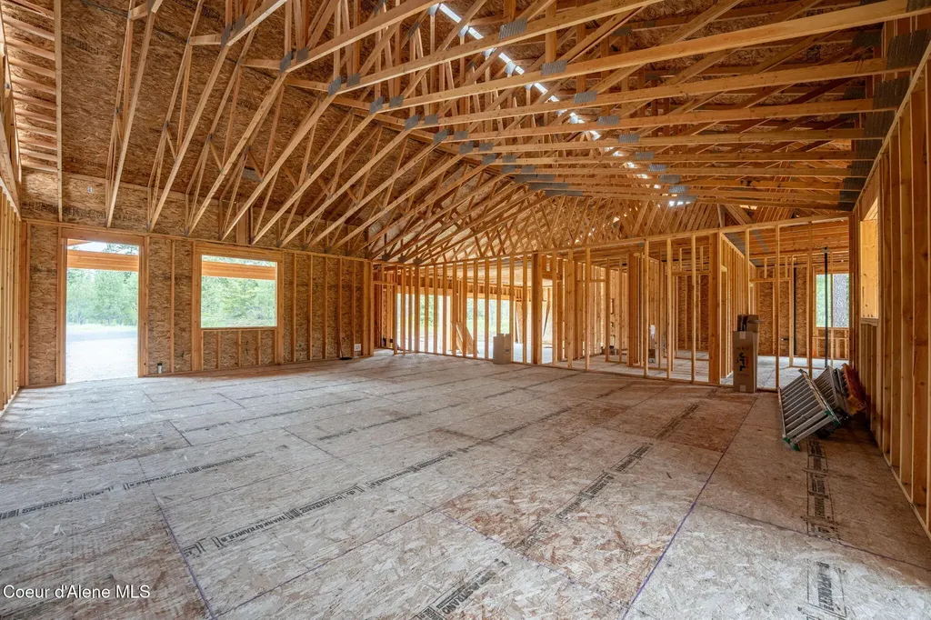 B1L1 Sylvan Road Athol ID 83801