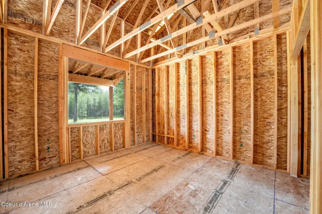 B1L1 Sylvan Road Athol ID 83801