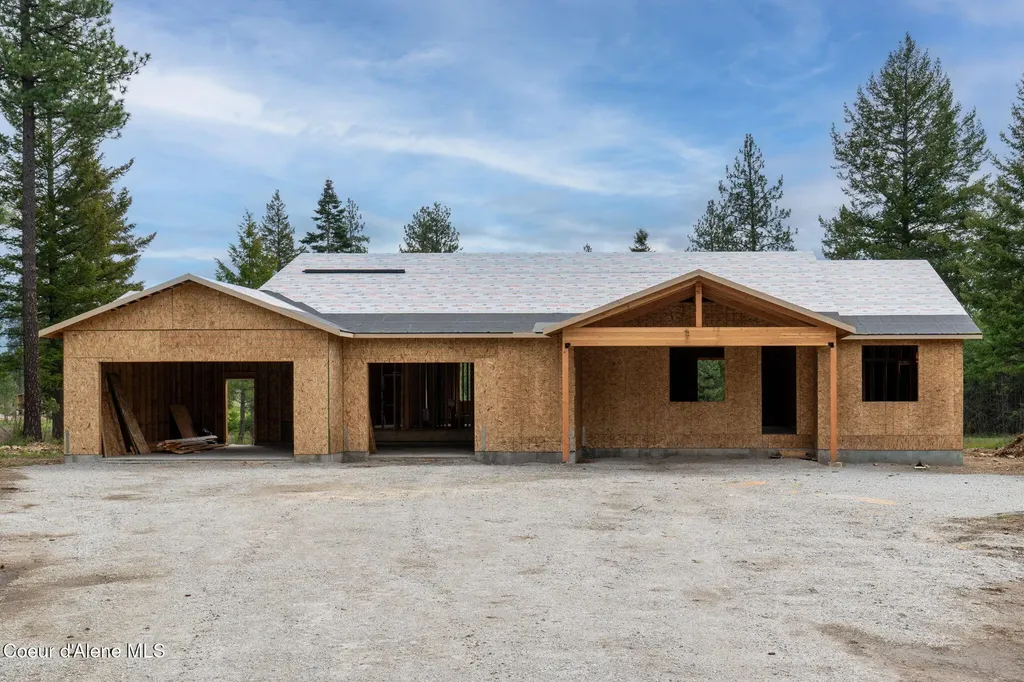 B1L1 Sylvan Road Athol ID 83801