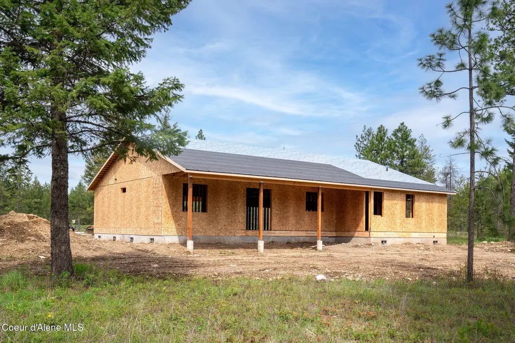 B1L1 Sylvan Road Athol ID 83801