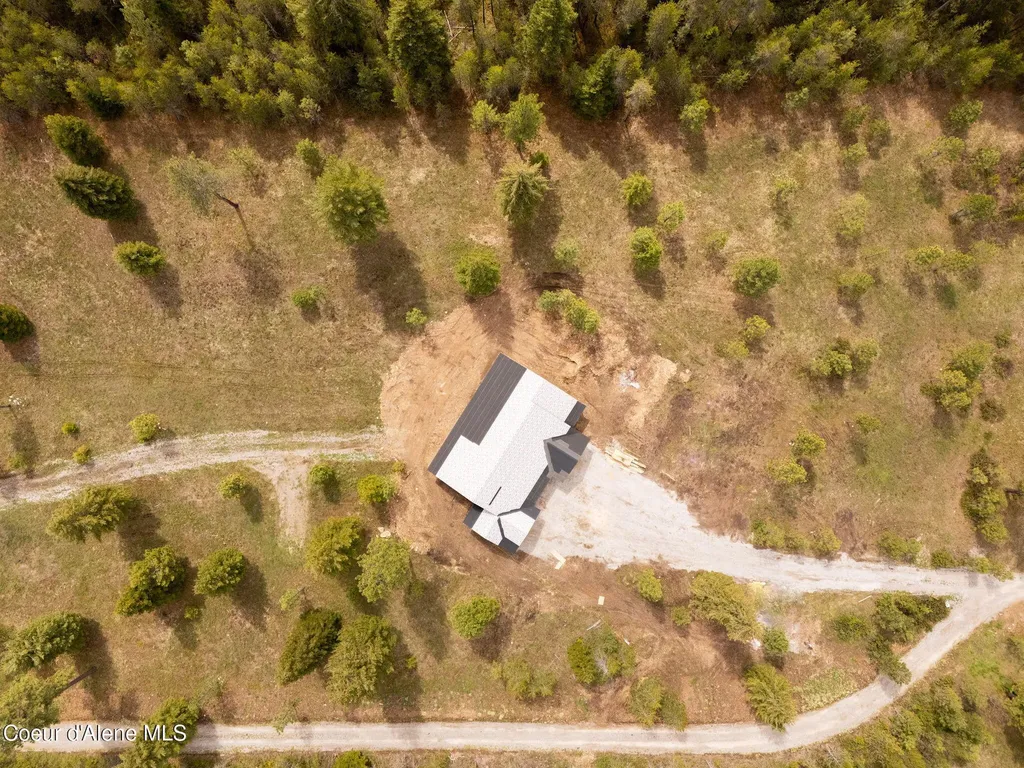 B1L1 Sylvan Road Athol ID 83801