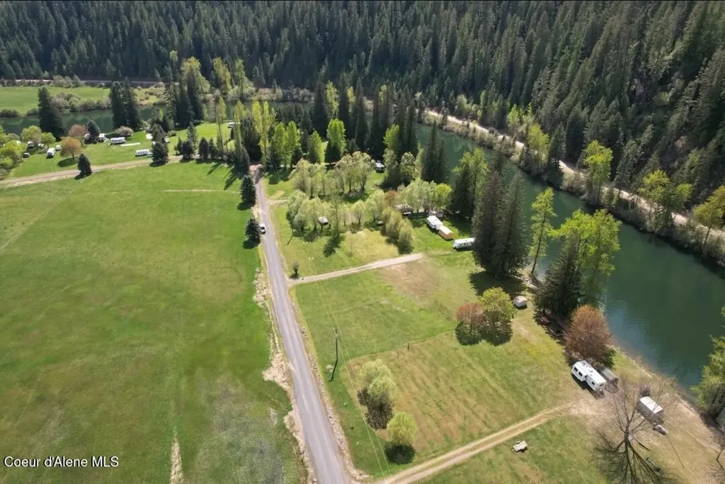 248 Cedar Grove Lane St. Maries ID 83861